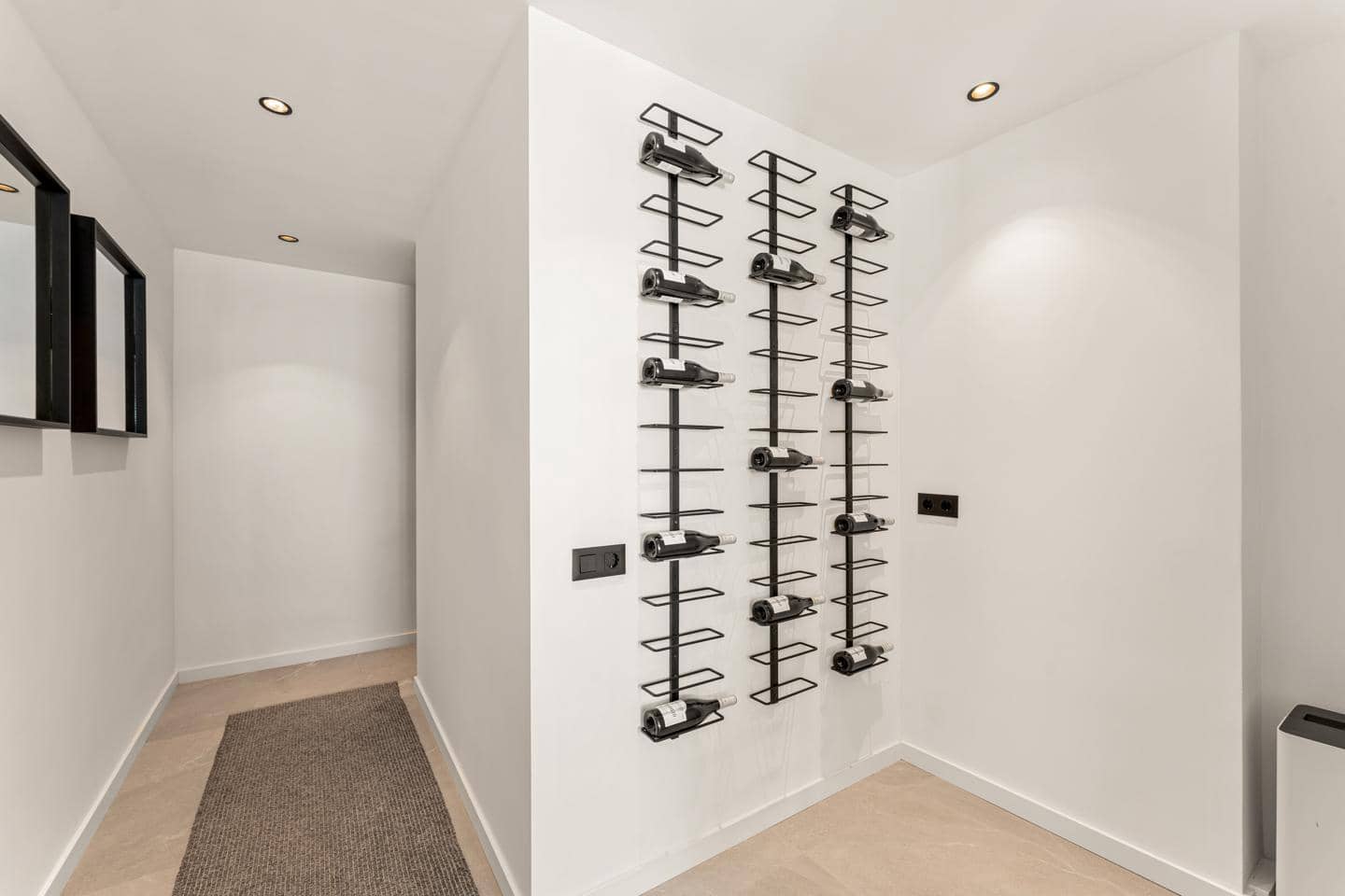 3 sypialnia Mieszkanie na sprzedaż w Benahavis z basenem garażem - 1 350 000 € (Ref: 9394321)