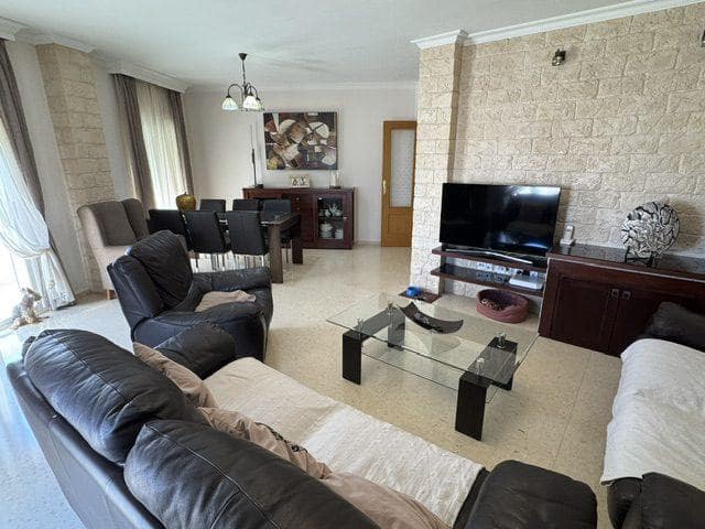 4 chambre Appartement à vendre à Estepona avec garage - 790 000 € (Ref: 9409838)