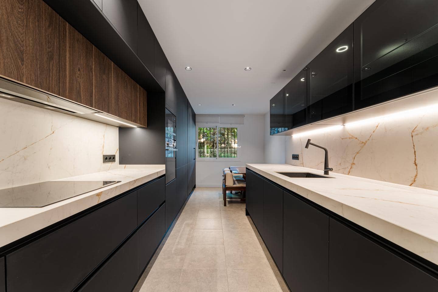 3 slaapkamer Flat te koop in Marbella met garage - € 1.150.000 (Ref: 9417798)