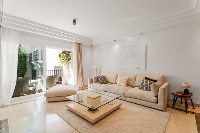 3 slaapkamer Flat te koop in Nagüeles Alto, Marbella met garage - € 1.150.000 (Ref: 9417798)