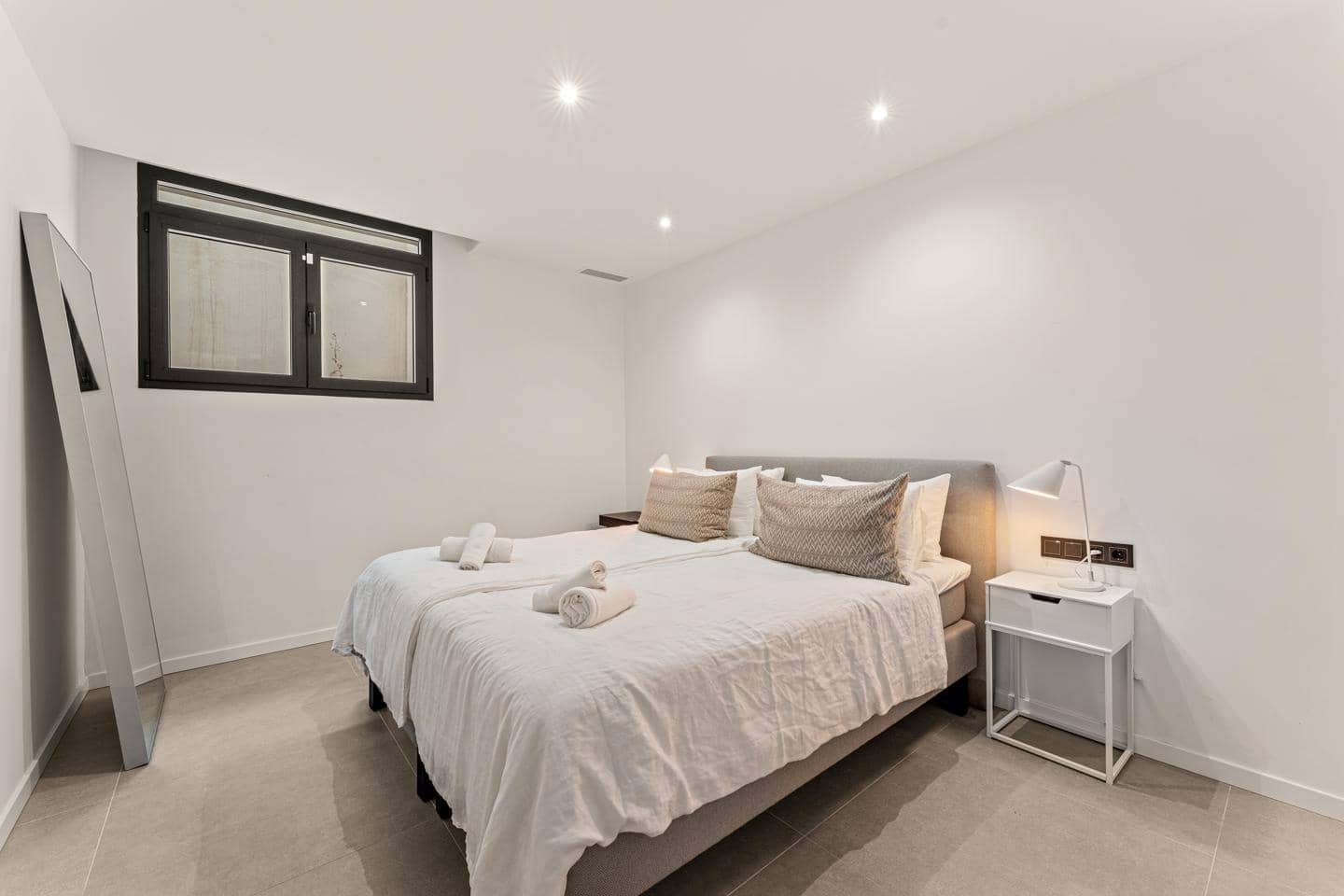 5 camera da letto Villa in vendita in El Paraiso con piscina garage - 1.790.000 € (Rif: 9417799)