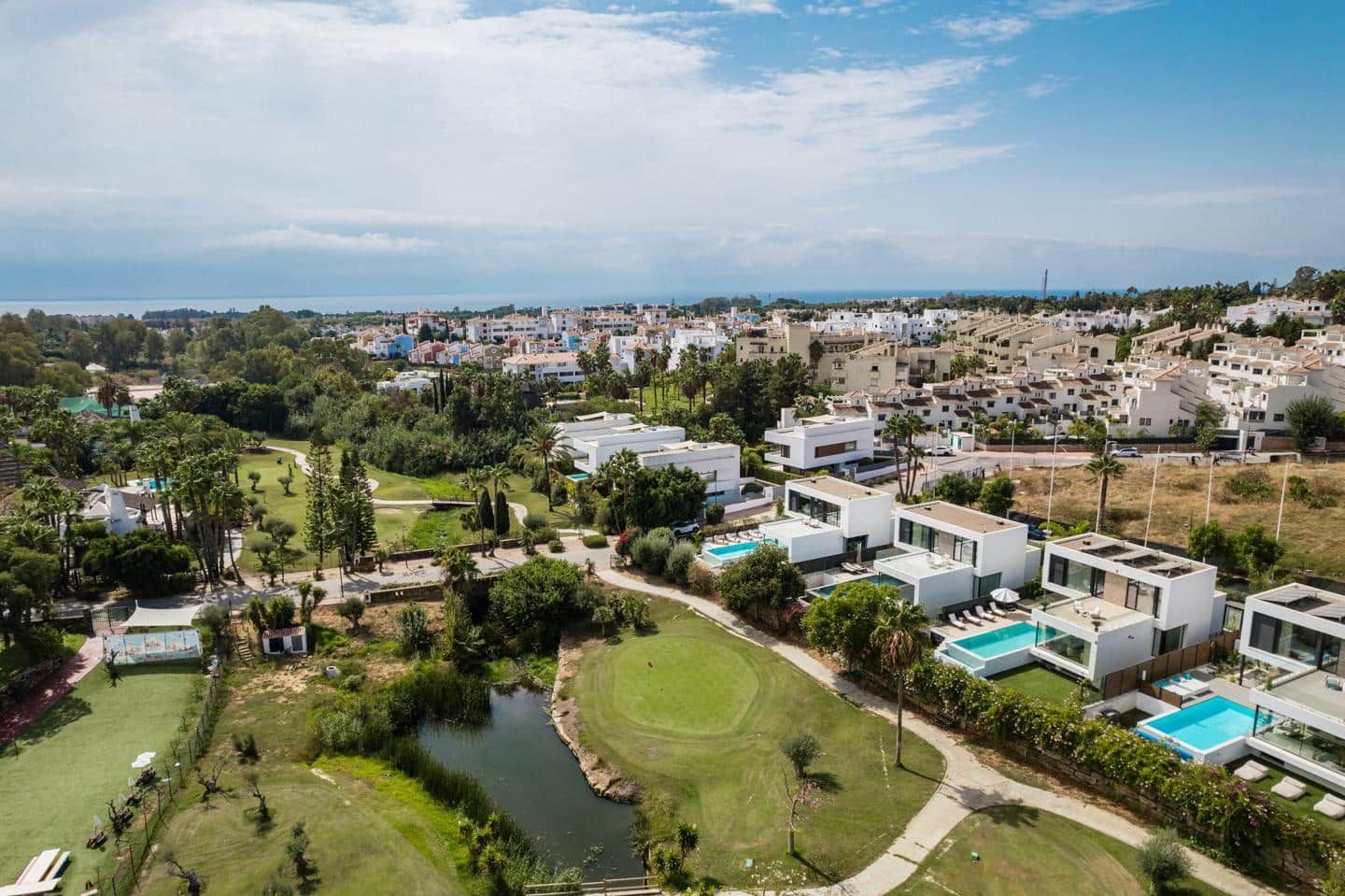 5 camera da letto Villa in vendita in El Paraiso con piscina garage - 1.790.000 € (Rif: 9417799)