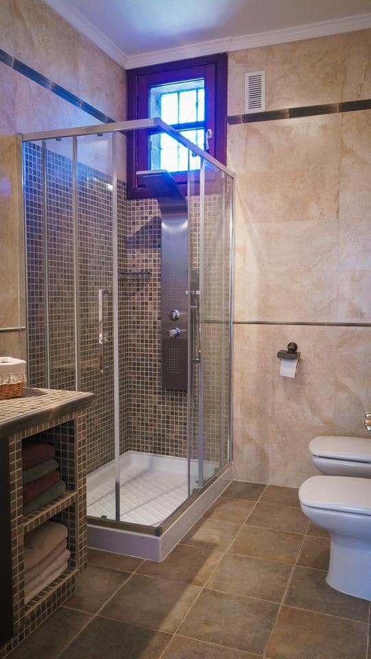 6 slaapkamer Villa te koop in Estepona met zwembad garage - € 1.395.000 (Ref: 9426419)