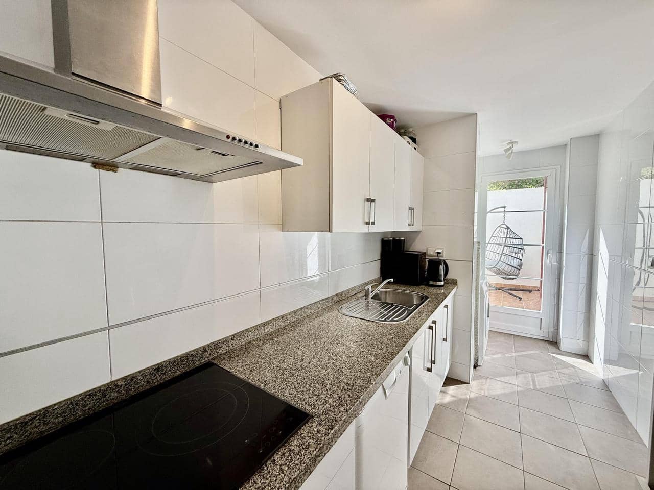 3 bedroom Flat for sale in La Alcaidesa with garage - € 310,000 (Ref: 9426420)