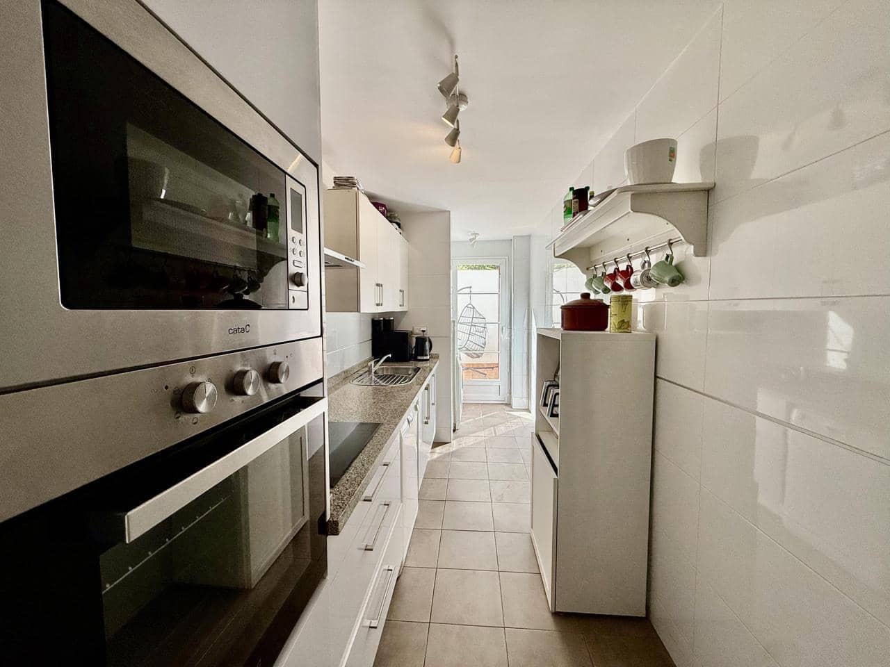 3 bedroom Flat for sale in La Alcaidesa with garage - € 310,000 (Ref: 9426420)