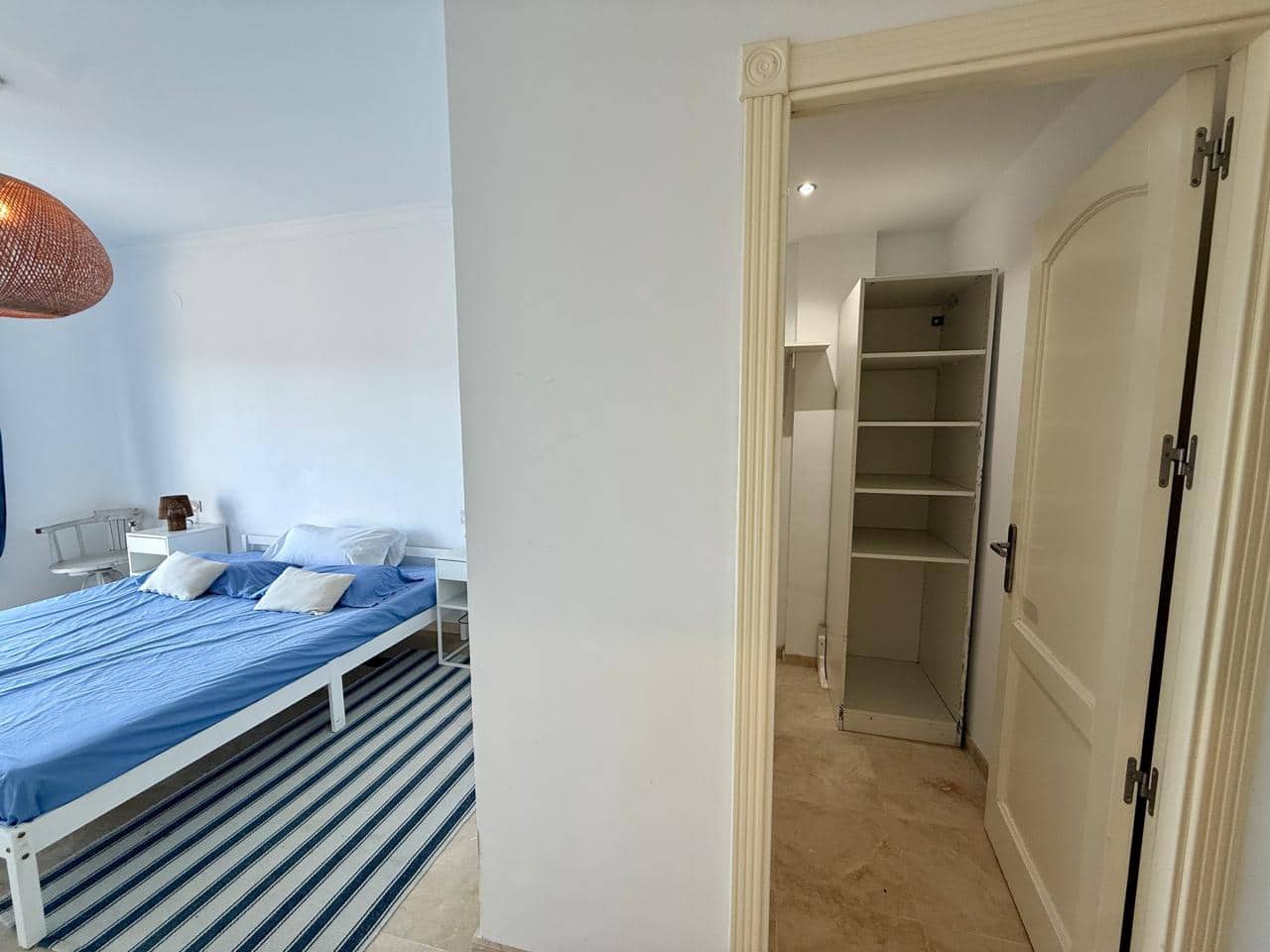 3 chambre Appartement à vendre à San Roque avec garage - 450 000 € (Ref: 9432869)