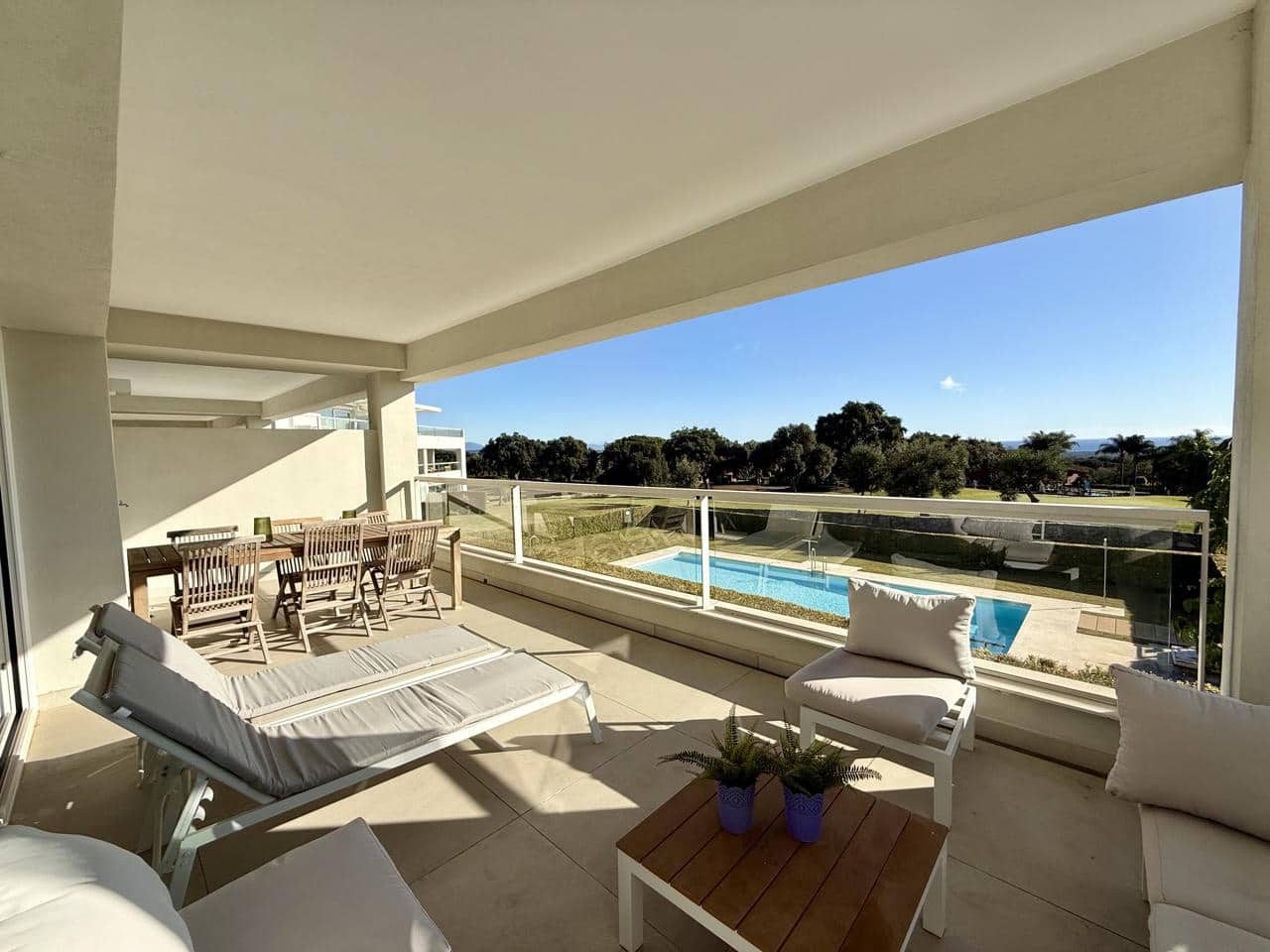 3 slaapkamer Flat te koop in Sotogrande met garage - € 515.000 (Ref: 9432870)