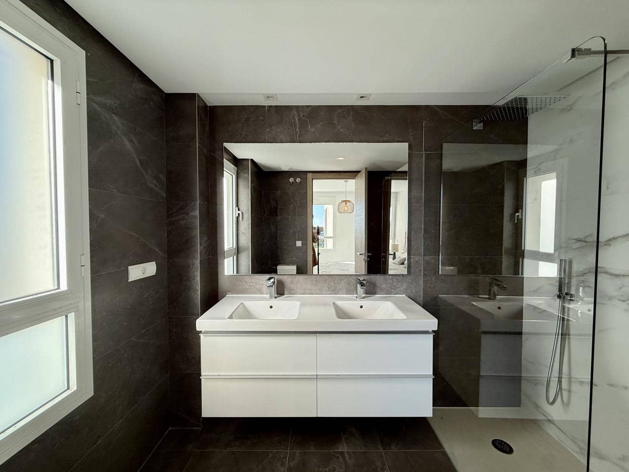 3 slaapkamer Flat te koop in Sotogrande met garage - € 515.000 (Ref: 9432870)