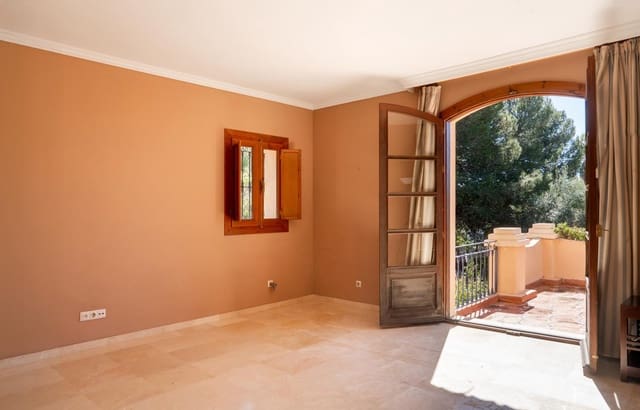 4 slaapkamer Villa te koop in El Paraiso, Estepona met zwembad garage - € 2.000.000 (Ref: 9489973)