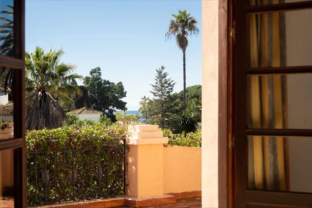 4 slaapkamer Villa te koop in El Paraiso, Estepona met zwembad garage - € 2.000.000 (Ref: 9489973)