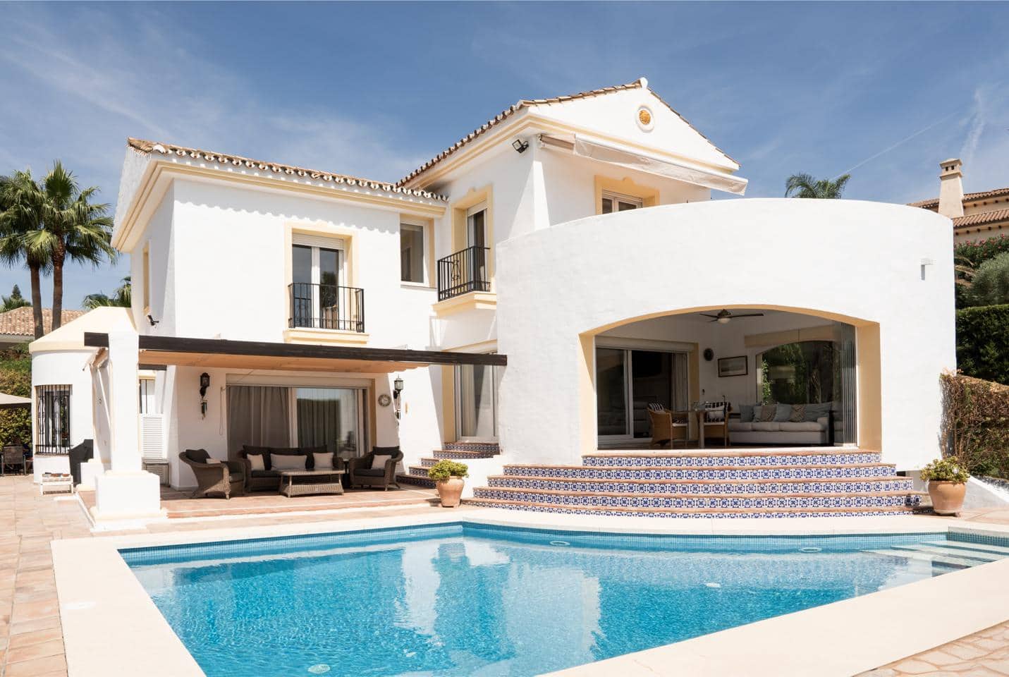 4 slaapkamer Villa te koop in Benahavis met zwembad garage - € 1.495.000 (Ref: 9489974)
