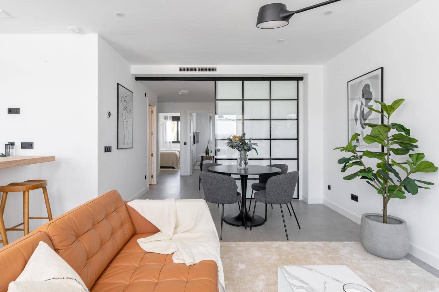 Piso de 3 habitaciones en Estepona en venta con garaje - 925.000 € (Ref: 9489975)