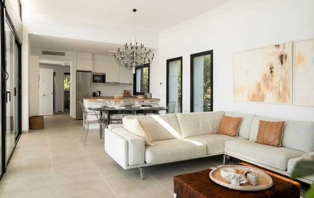 3 Zimmer Villa zu verkaufen in Valle Romano Golf, Estepona mit Garage - 995.000 € (Ref: 9489977)