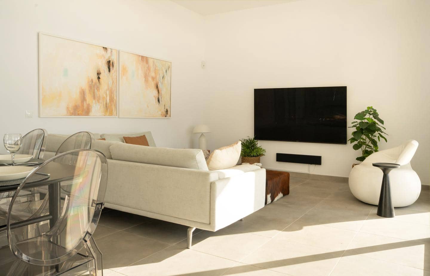 3 bedroom Villa for sale in Estepona with garage - € 995,000 (Ref: 9489977)