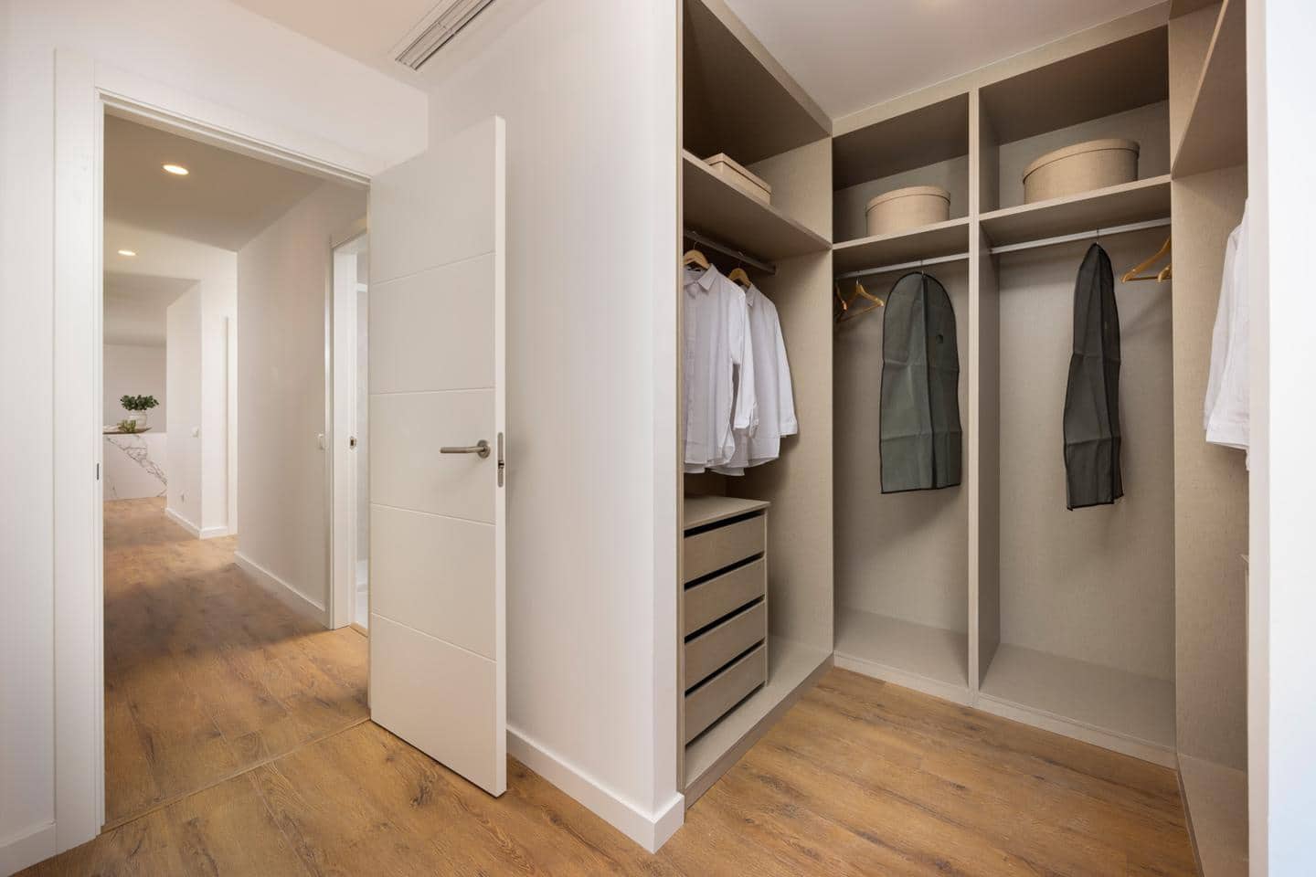 3 chambre Appartement à vendre à Casares avec garage - 1 032 000 € (Ref: 9517913)