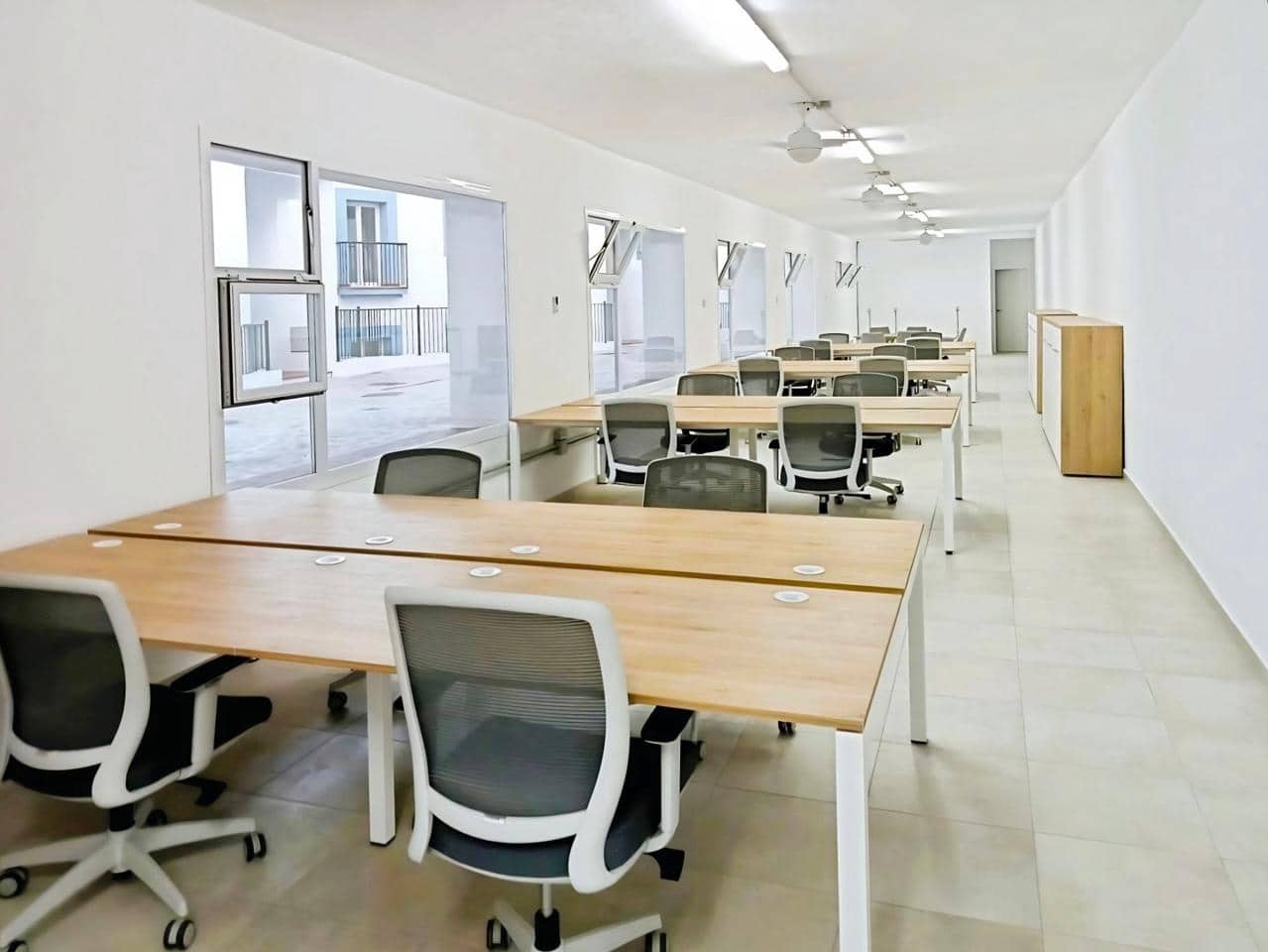 3 slaapkamer Flat te koop in Benahavis met garage - € 575.000 (Ref: 9525671)