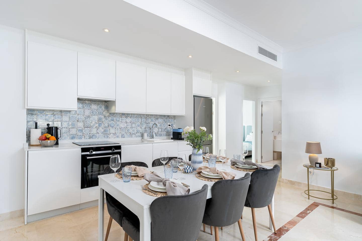 3 slaapkamer Flat te koop in Benahavis met garage - € 575.000 (Ref: 9525671)