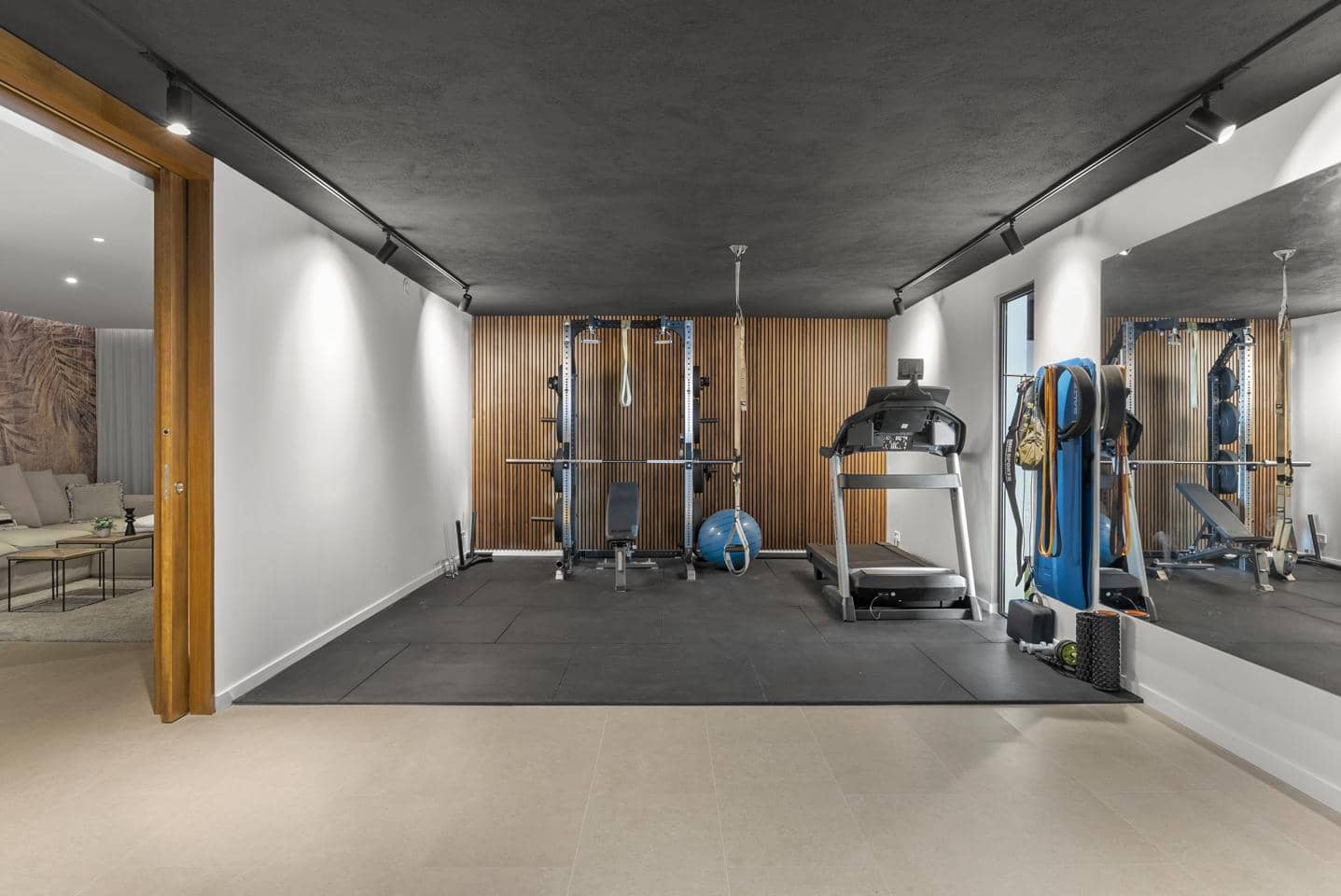 4 sovrum Villa till salu i Marbella med pool garage - 2 650 000 € (Ref: 9559498)