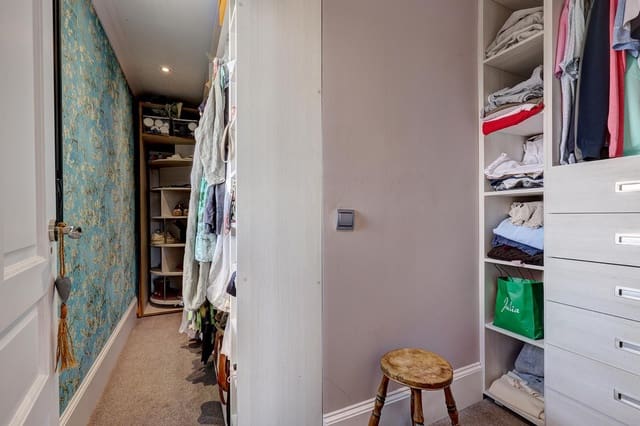 Chalet de 4 habitaciones en Casares Pueblo, Casares en venta con piscina - 2.250.000 € (Ref: 9628185)