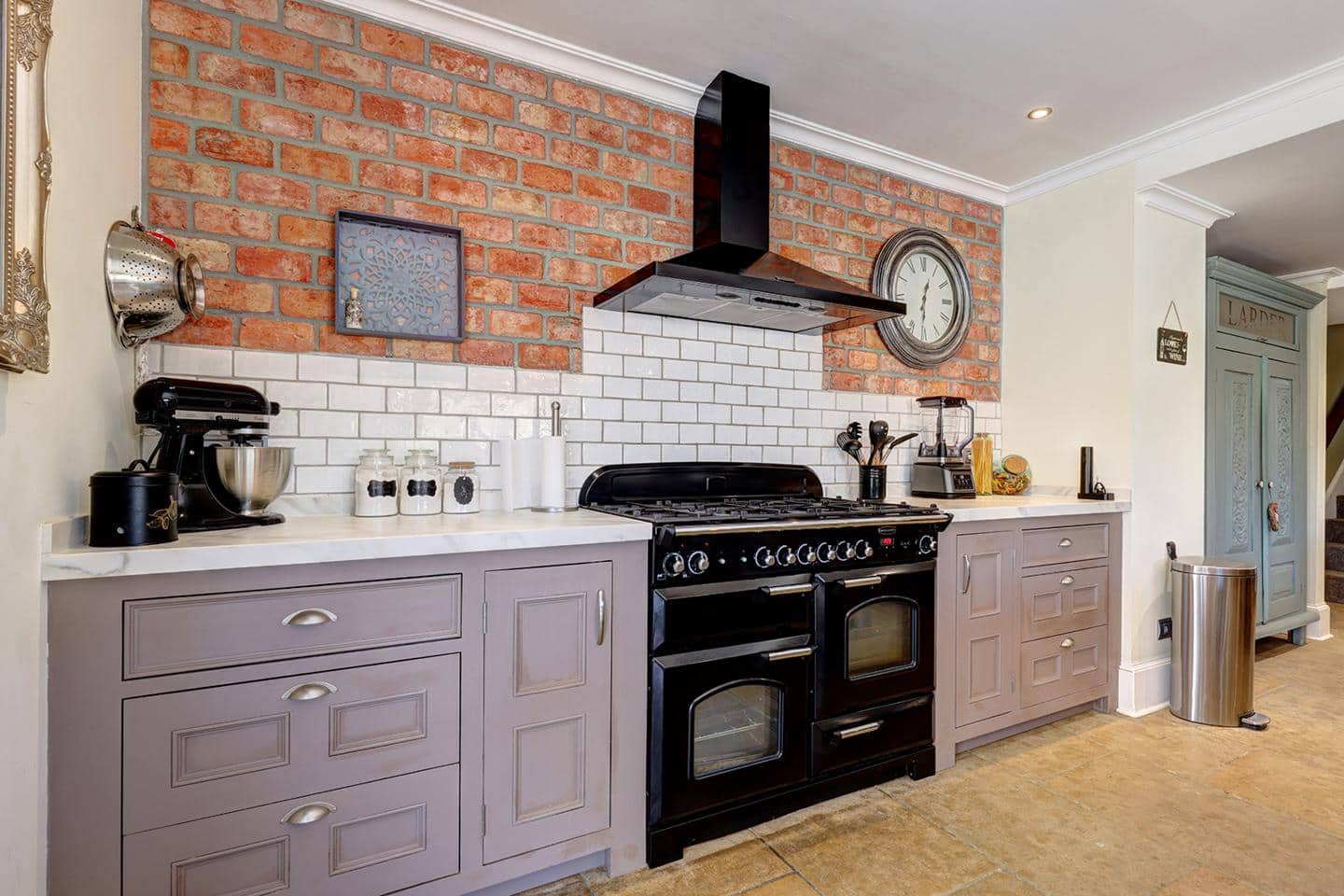 Chalet de 4 habitaciones en Casares en venta con piscina - 2.250.000 € (Ref: 9628185)