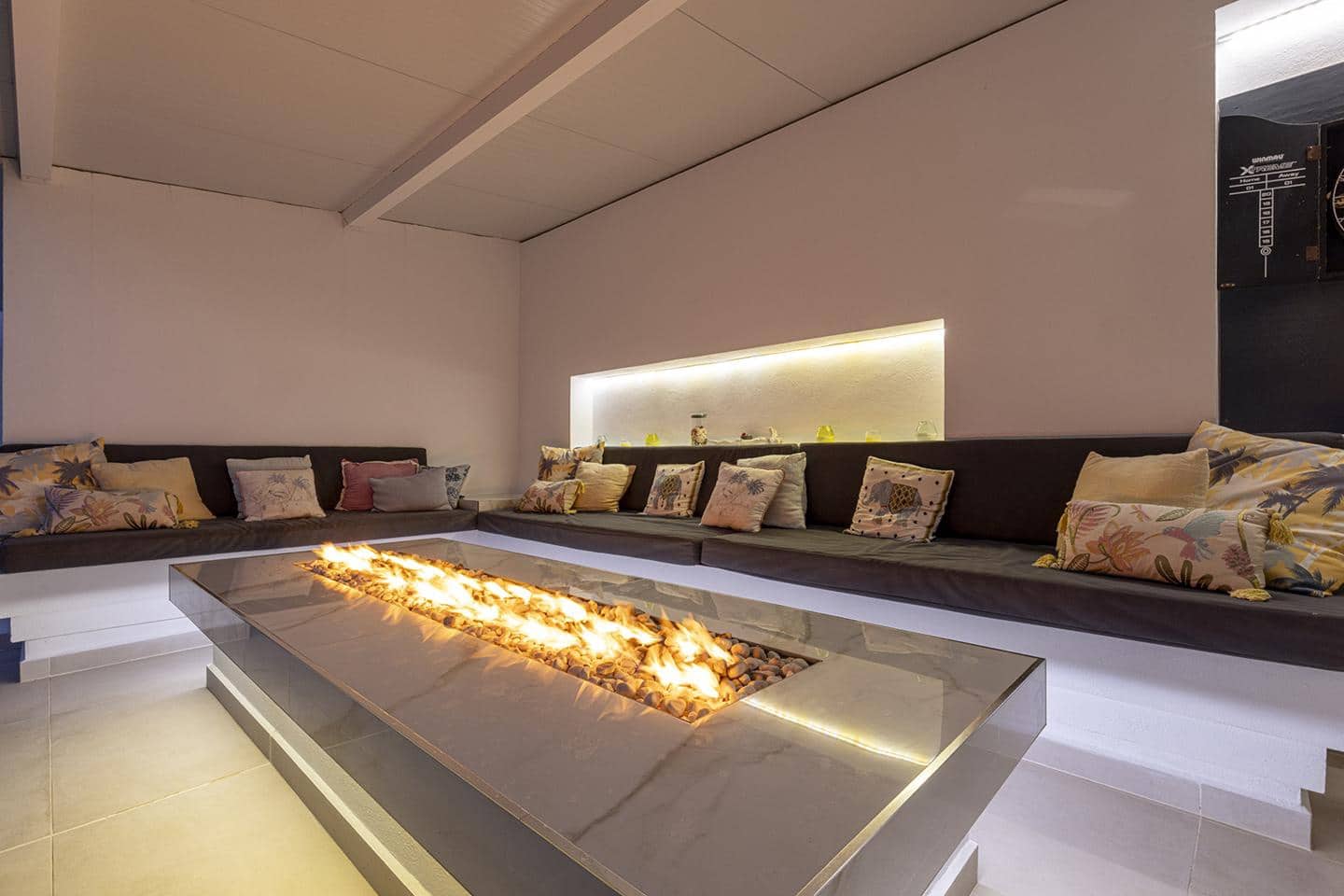 Chalet de 4 habitaciones en Casares en venta con piscina - 2.250.000 € (Ref: 9628185)