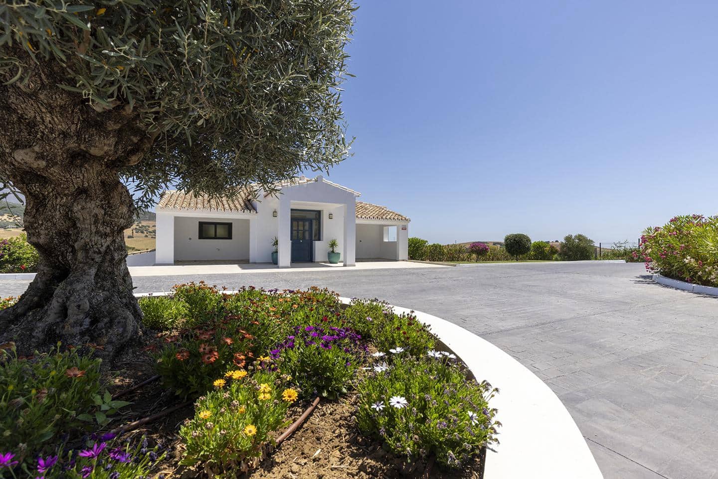 Chalet de 4 habitaciones en Casares en venta con piscina - 2.250.000 € (Ref: 9628185)