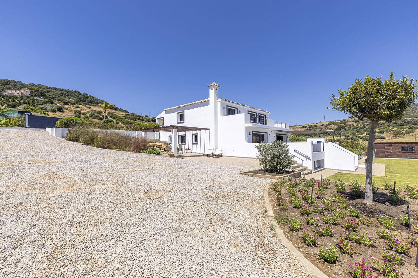 Chalet de 4 habitaciones en Casares en venta con piscina - 2.250.000 € (Ref: 9628185)