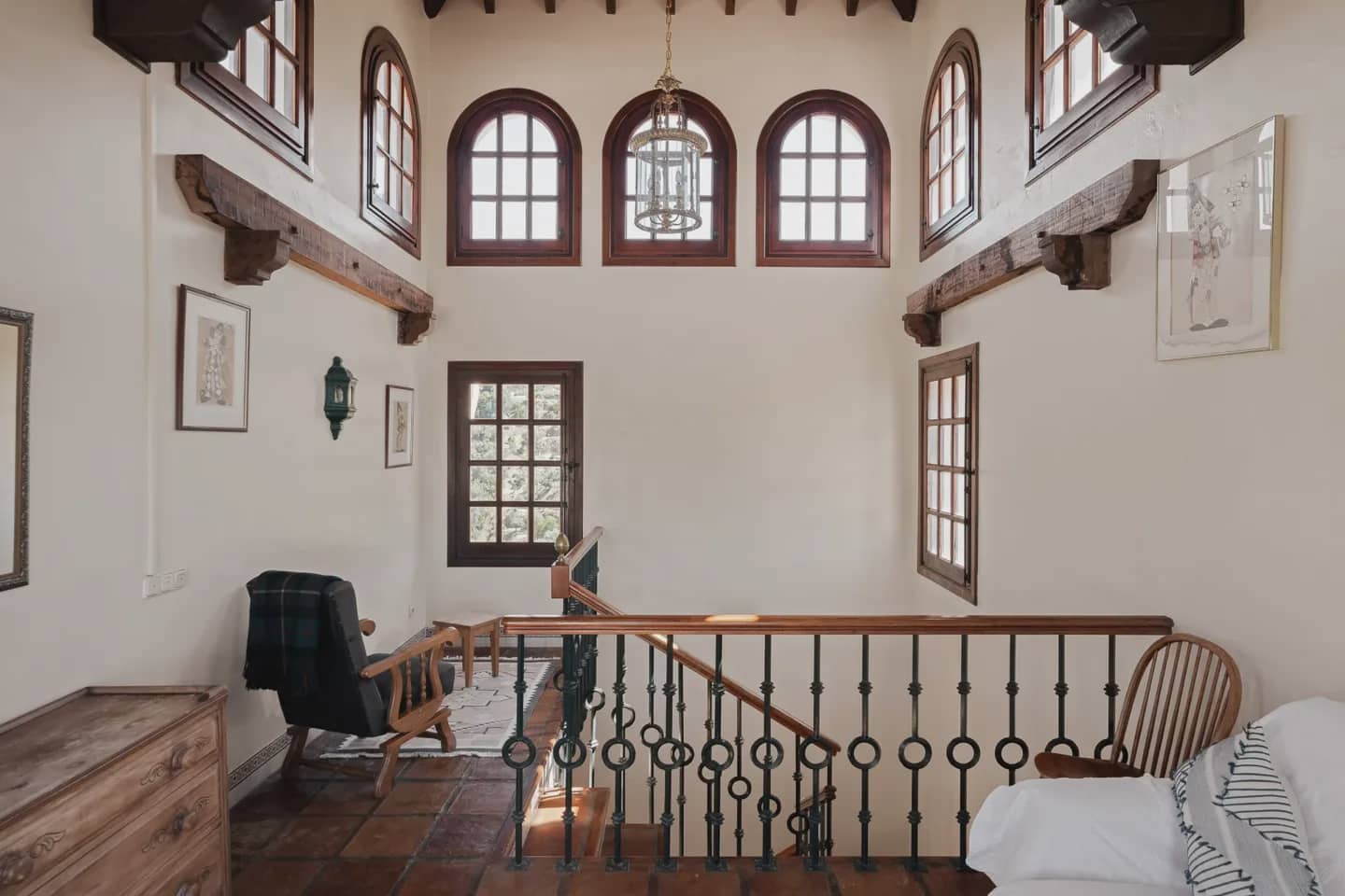 6 bedroom Villa for sale in Istan with pool garage - € 4,995,000 (Ref: 9669368)