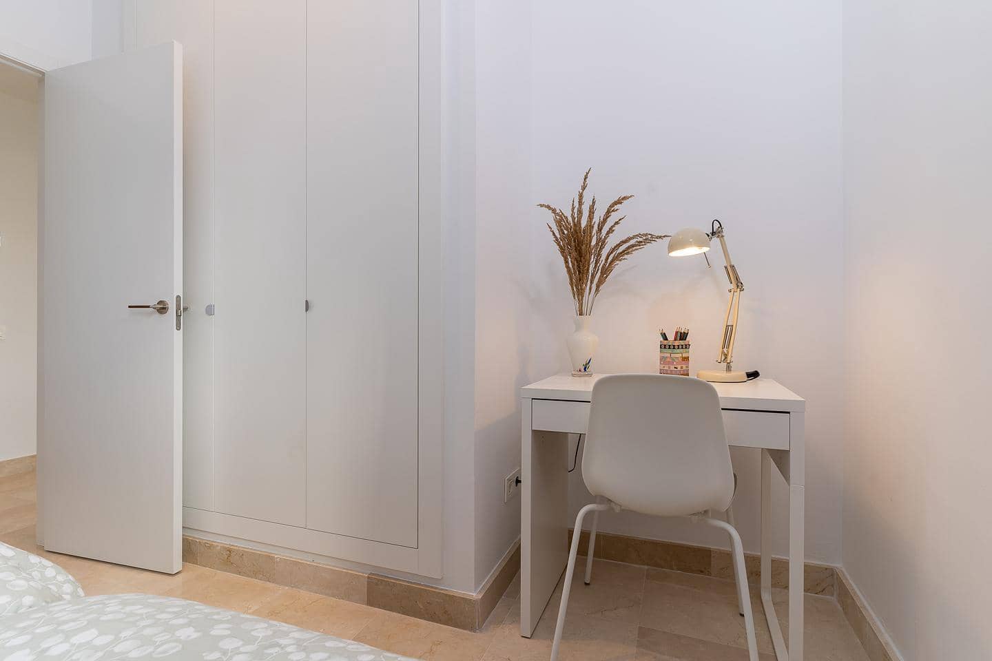 3 sovrum Lägenhet till salu i Benahavis med garage - 569 000 € (Ref: 9669370)