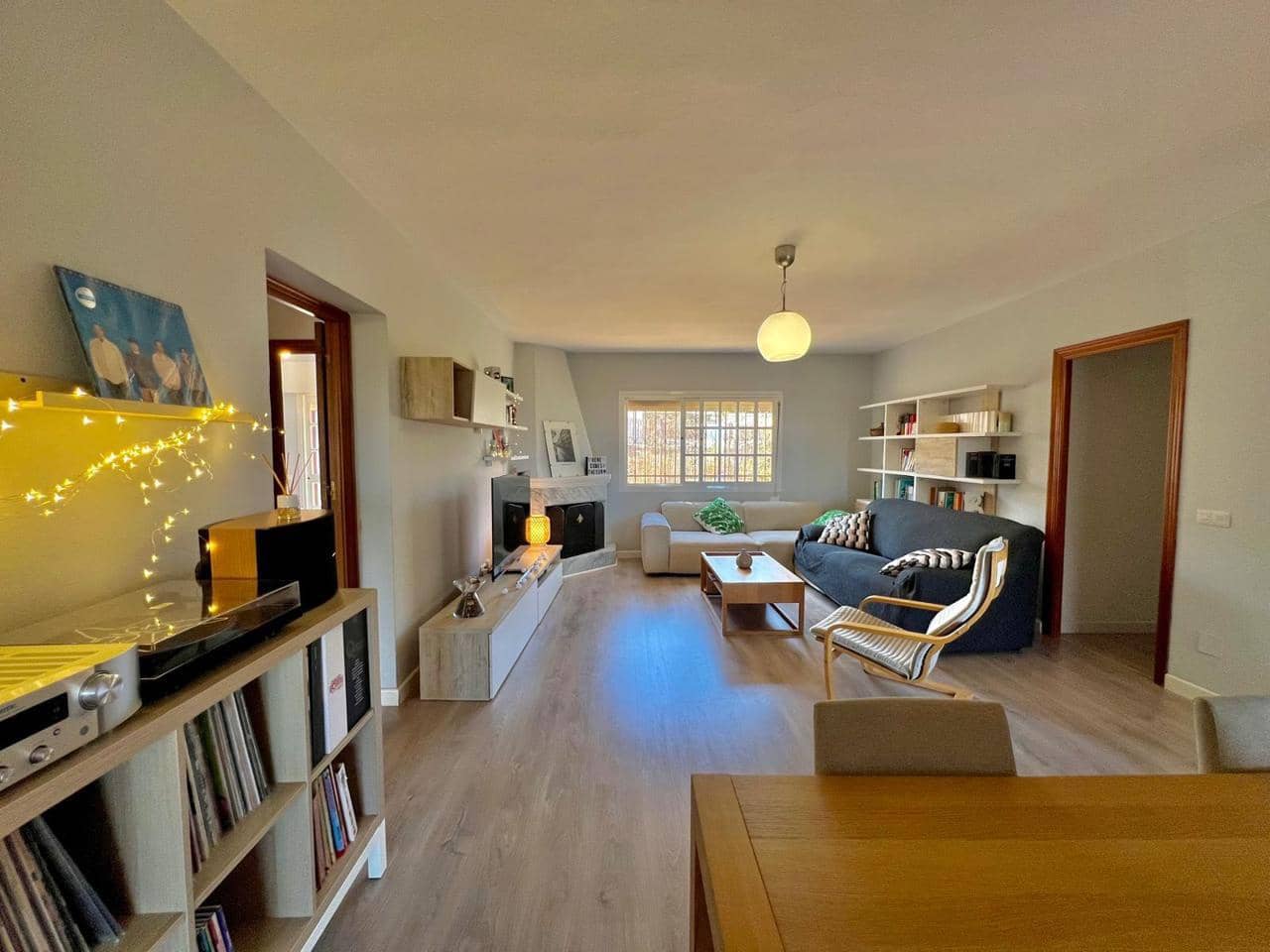 6 sovrum Villa till salu i Estepona med pool garage - 1 490 000 € (Ref: 9669371)