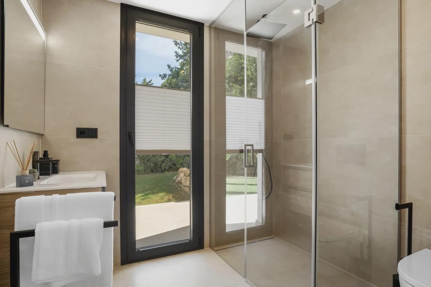 4 soverom Villa til salgs i Marbella med svømmebasseng garasje - € 2 995 000 (Ref: 9669373)