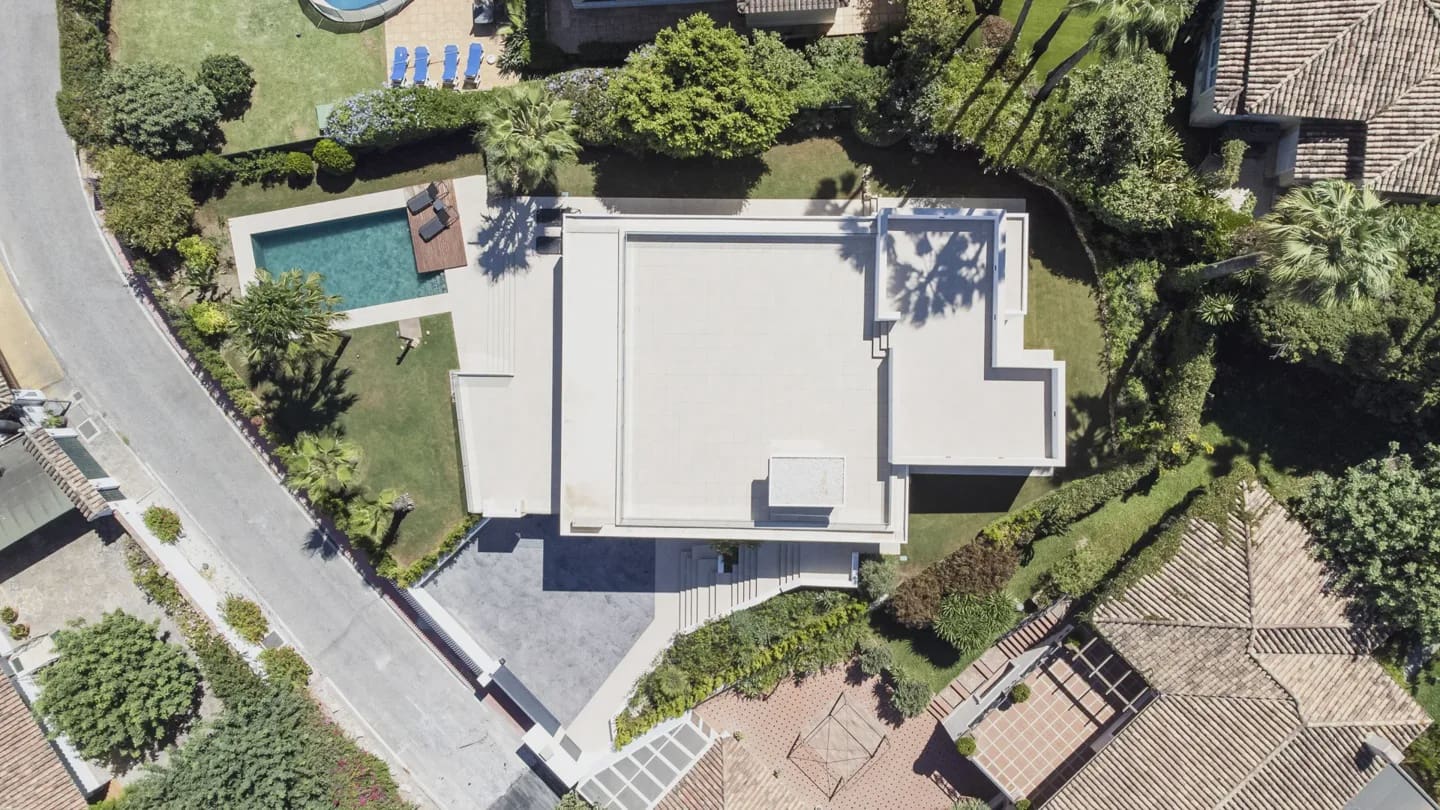 4 soverom Villa til salgs i Marbella med svømmebasseng garasje - € 2 995 000 (Ref: 9669373)