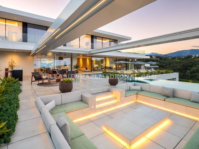 8 slaapkamer Villa te koop in El Madroñal, Benahavís met garage - € 11.500.000 (Ref: 9669375)