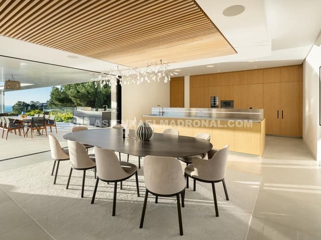 8 slaapkamer Villa te koop in El Madroñal, Benahavís met garage - € 11.500.000 (Ref: 9669375)