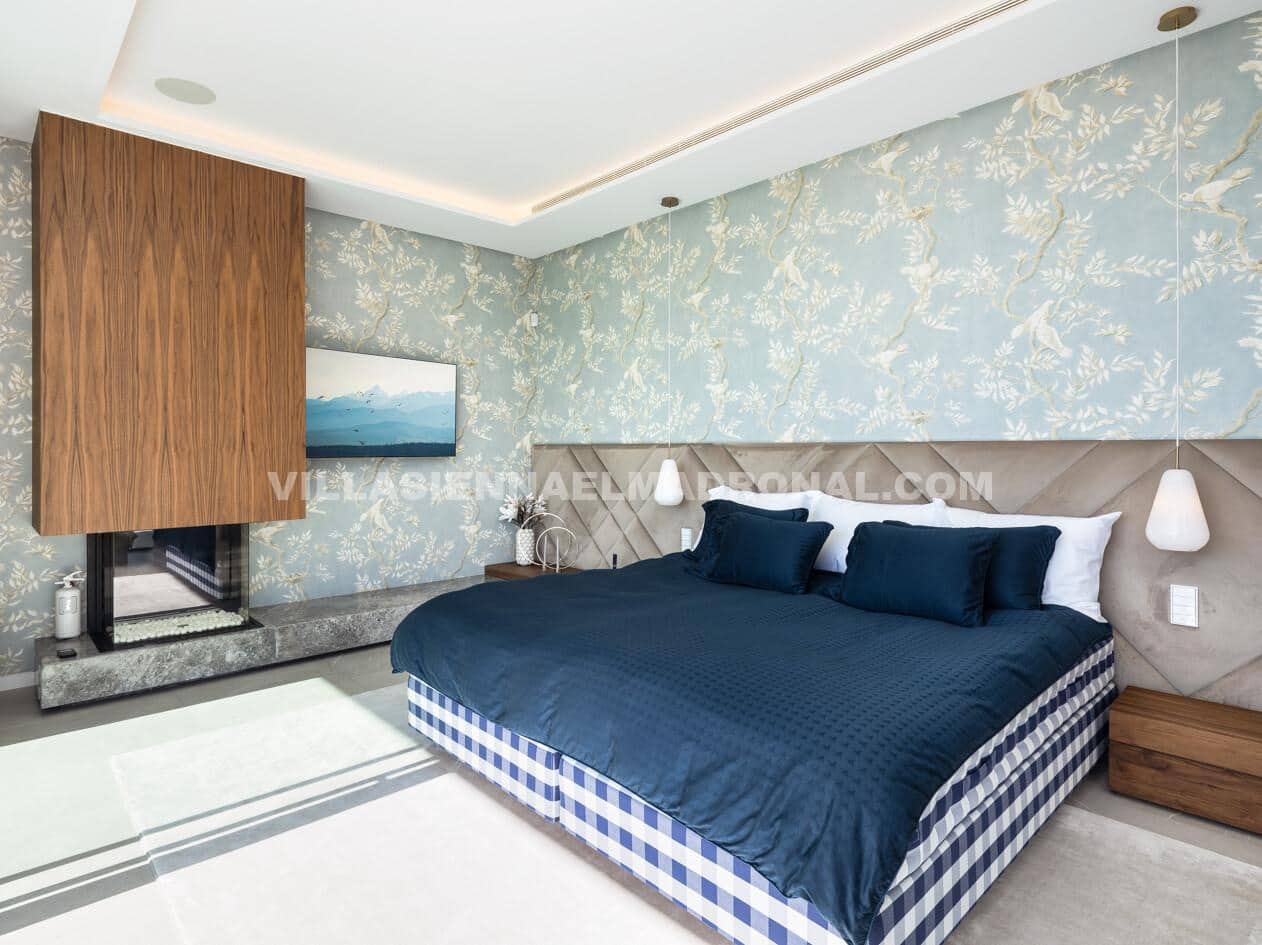 8 Zimmer Villa zu verkaufen in El Madronal mit Garage - 11.500.000 € (Ref: 9669375)