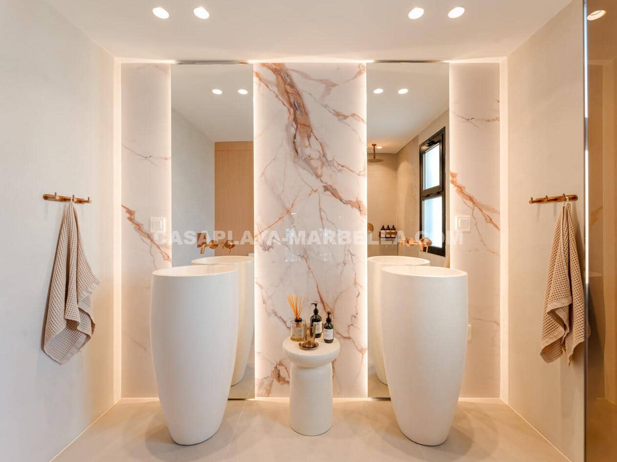 4 chambre Villa/Maison à vendre à Marbella avec piscine - 1 450 000 € (Ref: 9770901)