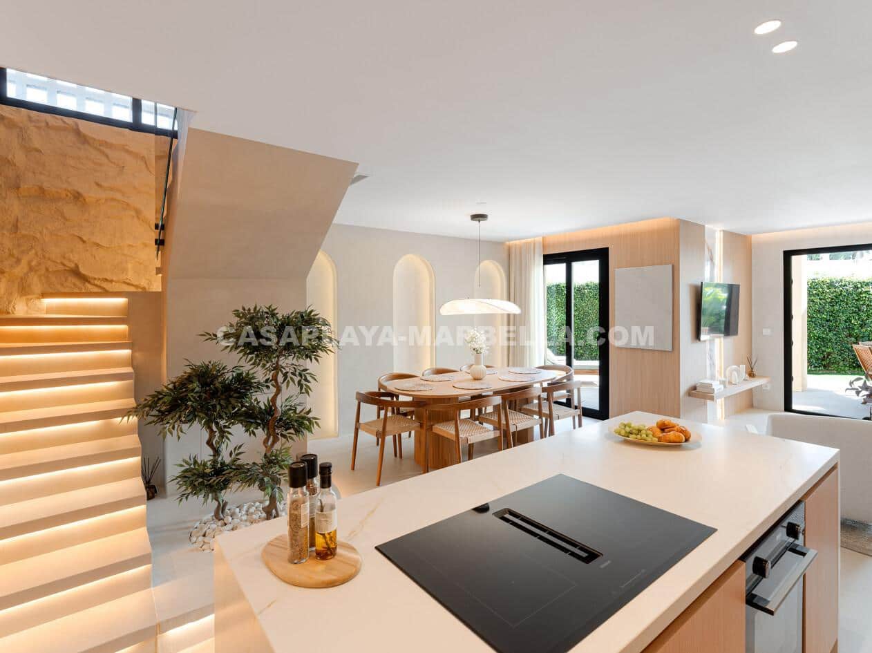4 chambre Villa/Maison à vendre à Marbella avec piscine - 1 450 000 € (Ref: 9770901)