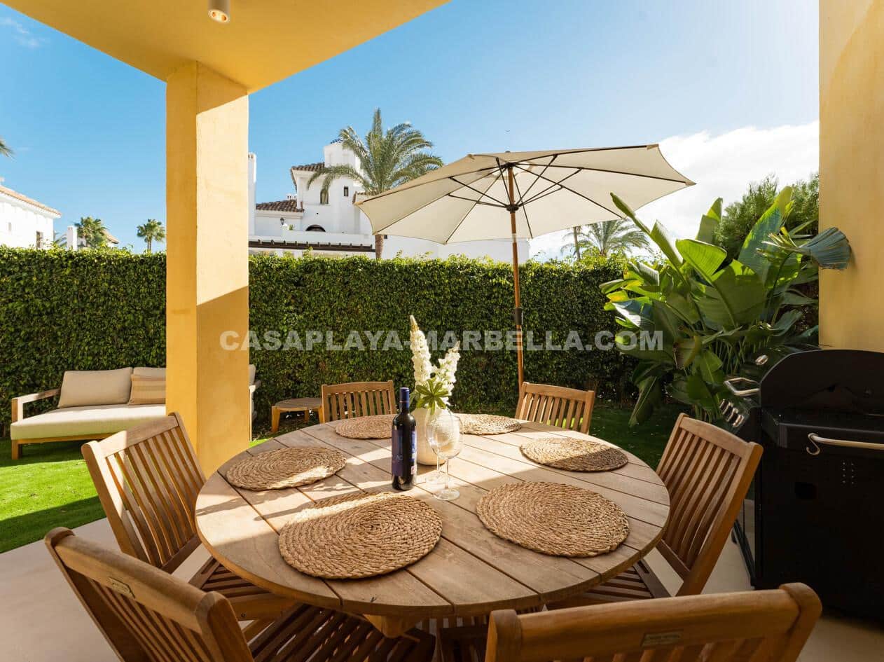 4 chambre Villa/Maison à vendre à Marbella avec piscine - 1 450 000 € (Ref: 9770901)
