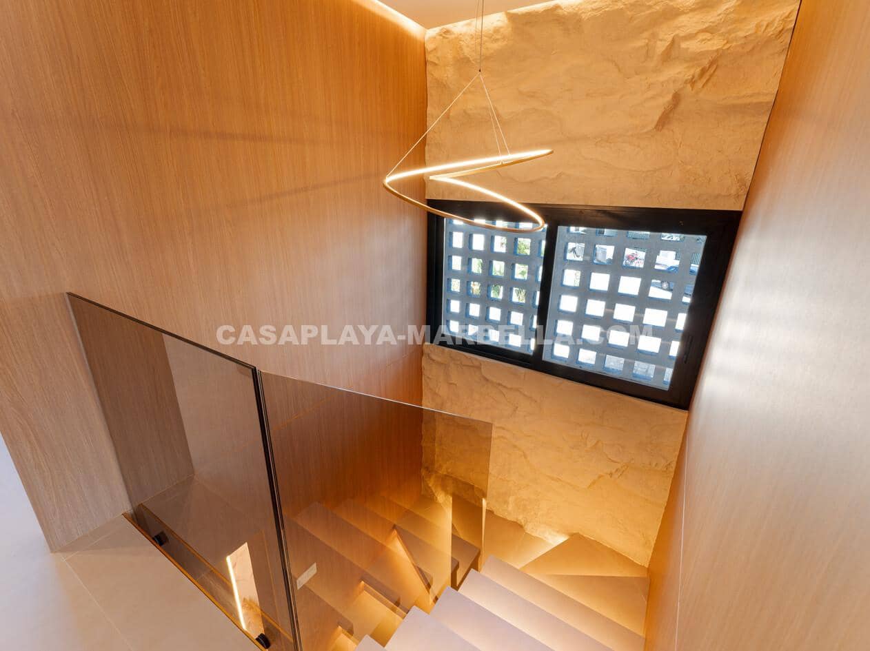 4 chambre Villa/Maison à vendre à Marbella avec piscine - 1 450 000 € (Ref: 9770901)