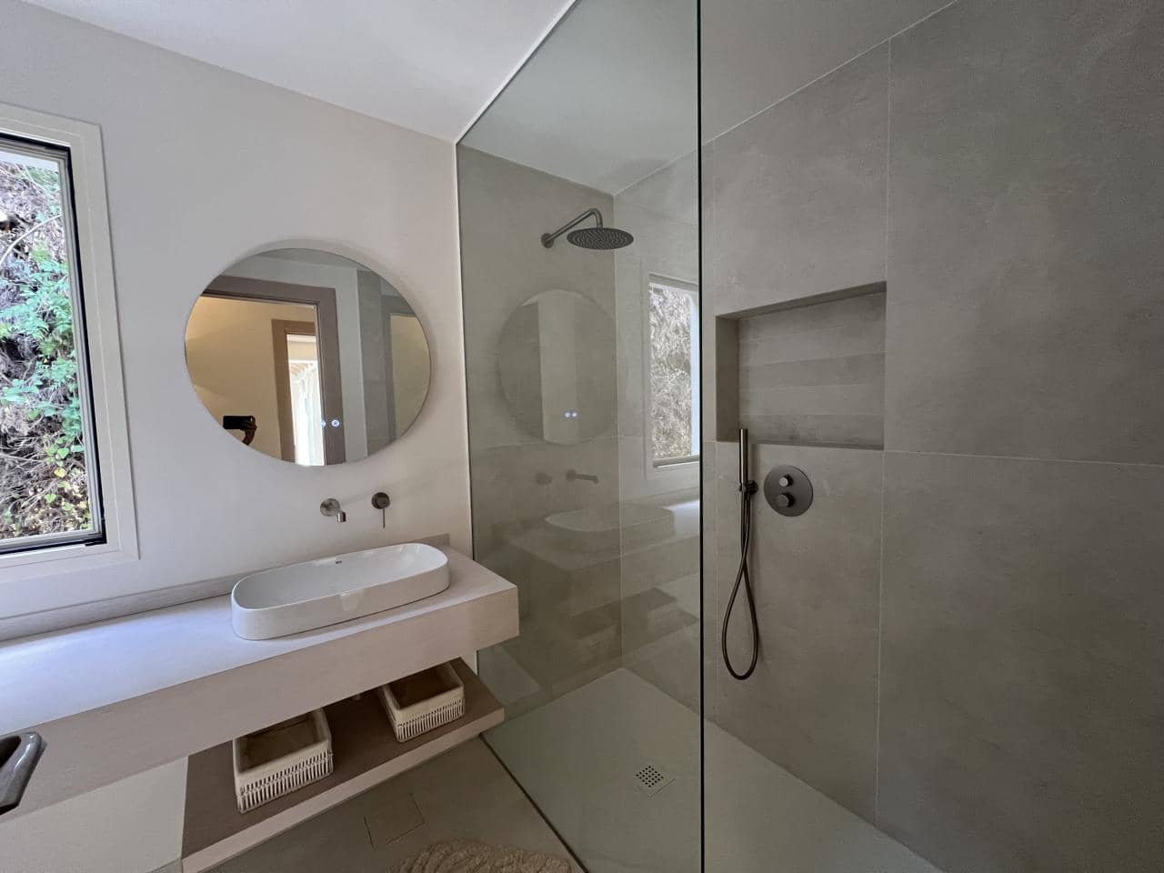 3 bedroom Villa for sale in San Pedro de Alcantara with pool garage - € 2,750,000 (Ref: 9880306)