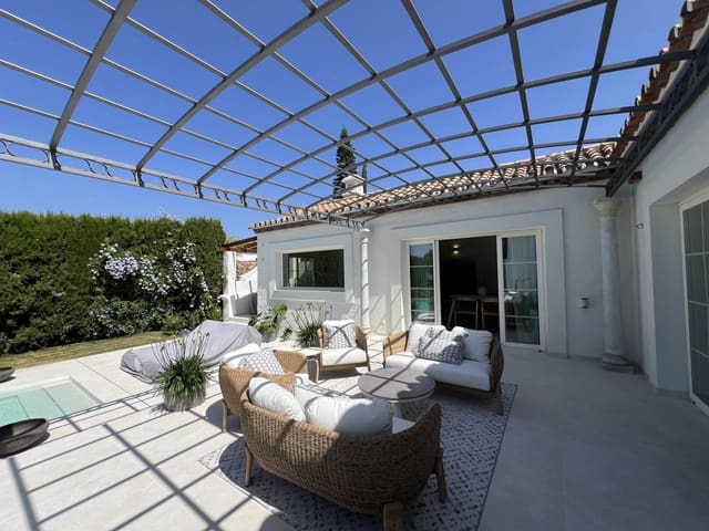 3 camera da letto Villa in vendita in Guadalmina Alta, Marbella con piscina garage - 2.750.000 € (Rif: 9880306)