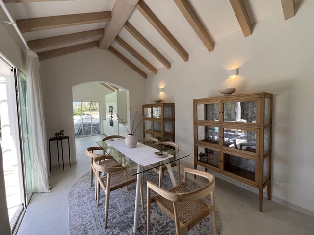 3 camera da letto Villa in vendita in Guadalmina Alta, Marbella con piscina garage - 2.750.000 € (Rif: 9880306)