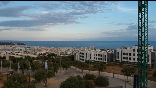 3 Zimmer Wohnung zu verkaufen in Huerta Nueva, Estepona mit Garage - 860.000 € (Ref: 9935133)