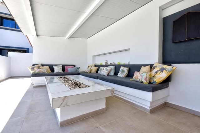 4 soveværelse Villa til salg i Casares Pueblo, Casares med swimmingpool - € 1.999.000 (Ref: 9975976)