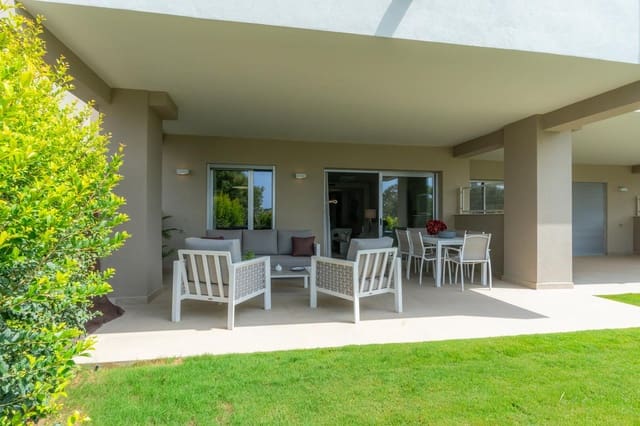 2 soveværelse Lejlighed til salg i Estepona Golf, Estepona med garage - € 390.000 (Ref: 9975986)