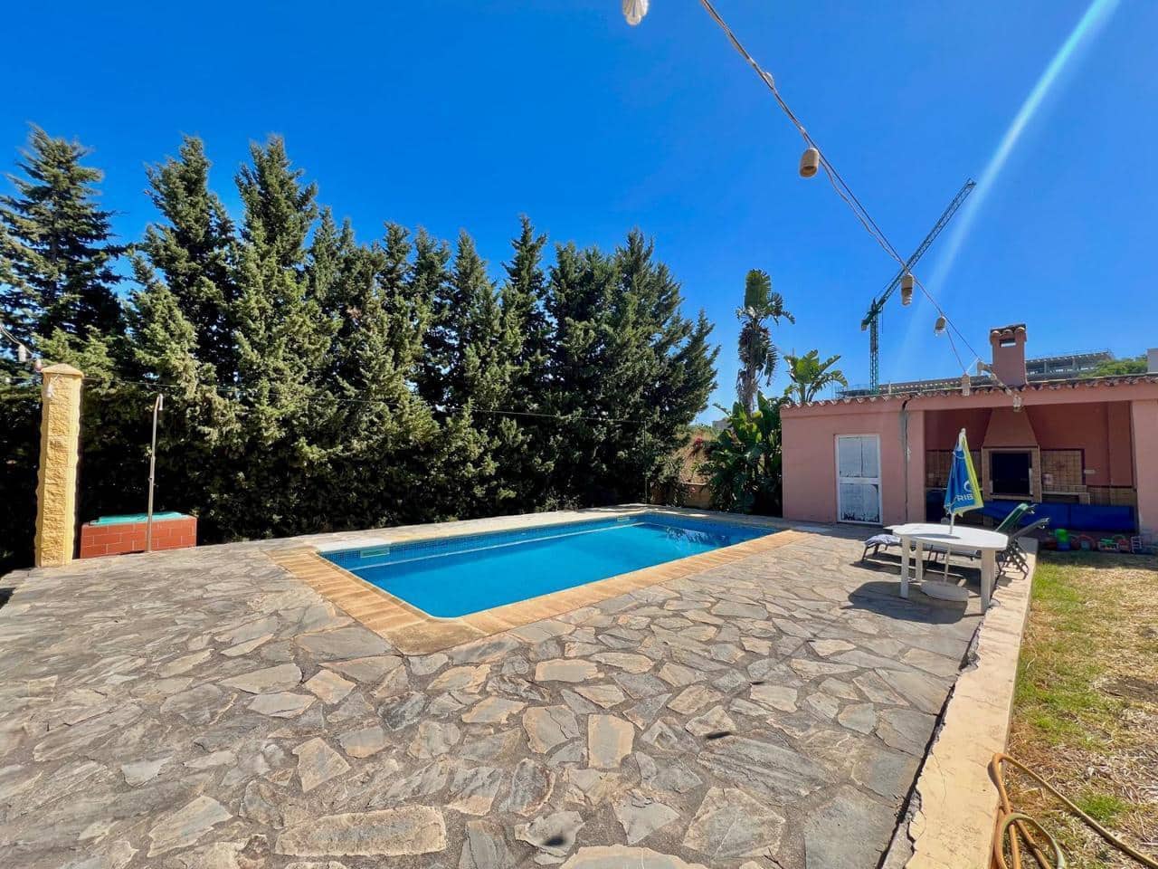 Chalet de 6 habitaciones en Estepona en venta con piscina garaje - 1.490.000 € (Ref: 9975993)