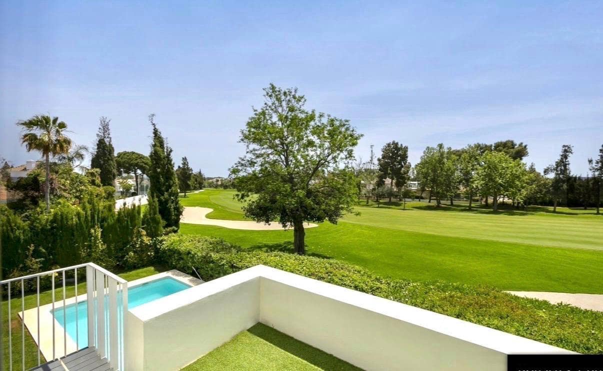 4 Zimmer Villa zu verkaufen in San Pedro de Alcantara mit Pool Garage - 2.900.000 € (Ref: 9975995)