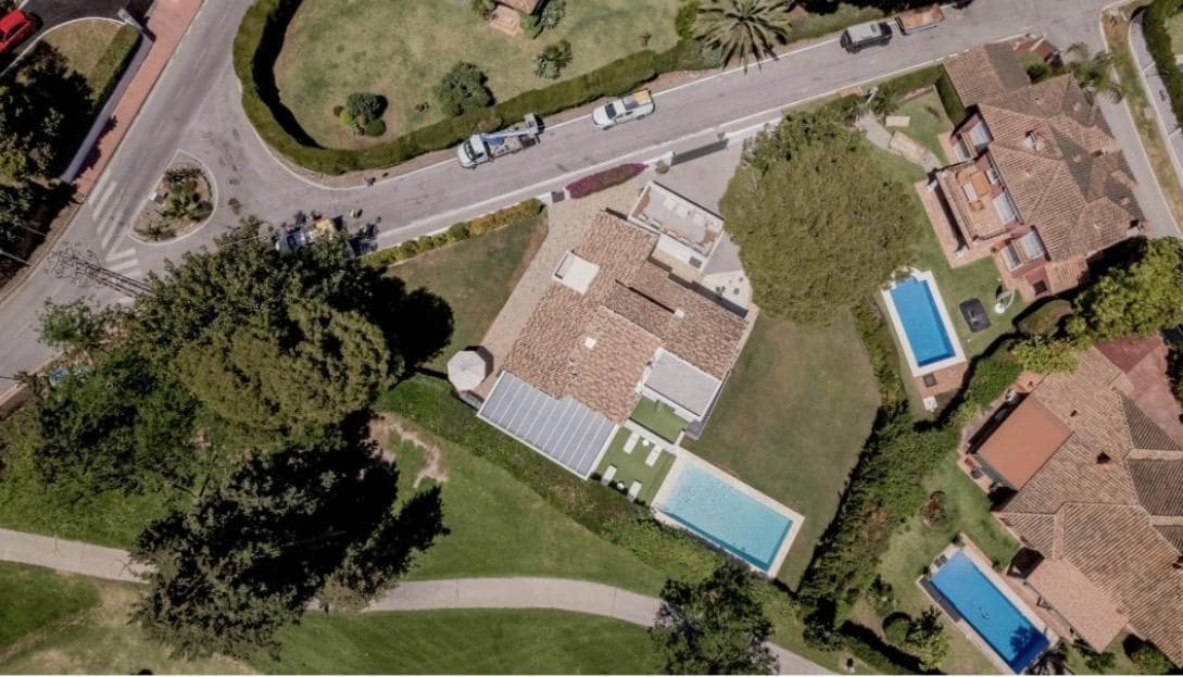 4 Zimmer Villa zu verkaufen in San Pedro de Alcantara mit Pool Garage - 2.900.000 € (Ref: 9975995)
