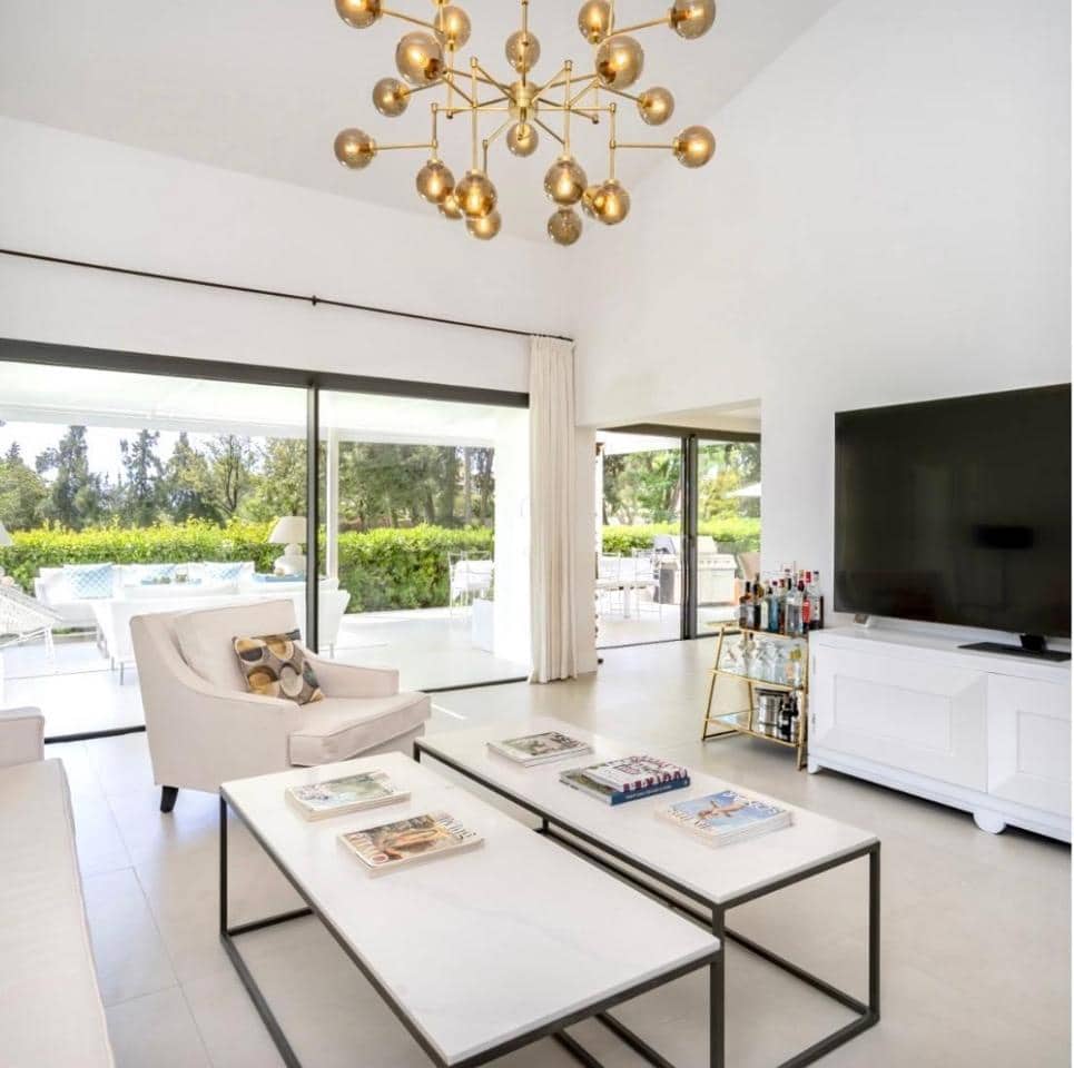 4 Zimmer Villa zu verkaufen in San Pedro de Alcantara mit Pool Garage - 2.900.000 € (Ref: 9975995)