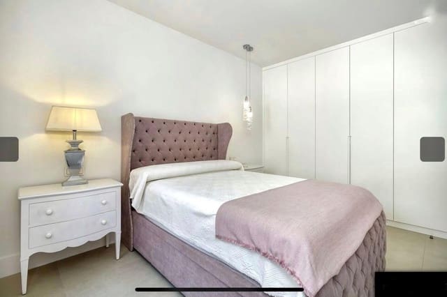 Chalet de 4 habitaciones en Guadalmina Alta, Marbella en venta con piscina garaje - 2.900.000 € (Ref: 9975995)
